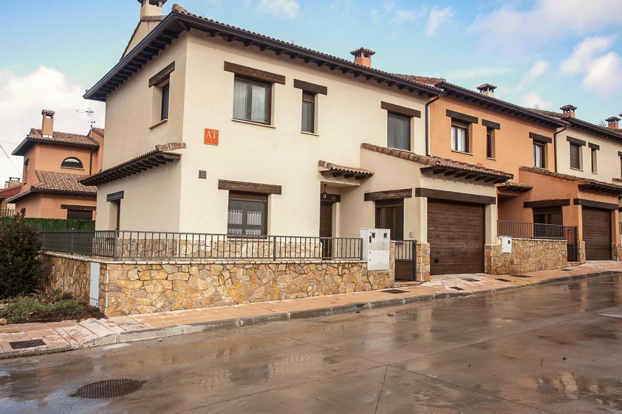 Apartamento el Palomar Ayllón Exterior foto